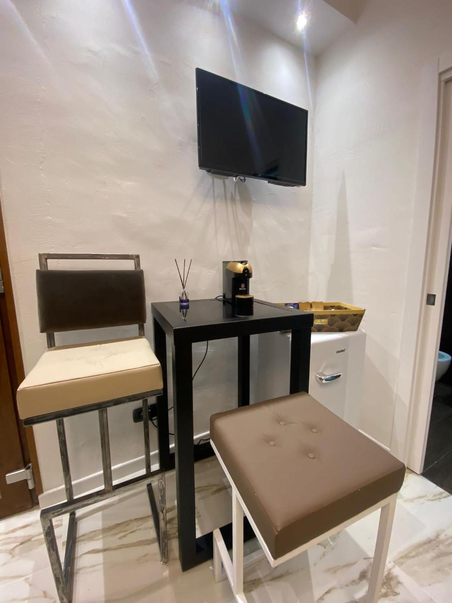 Mada'S Apartment Deluxe バーリ エクステリア 写真