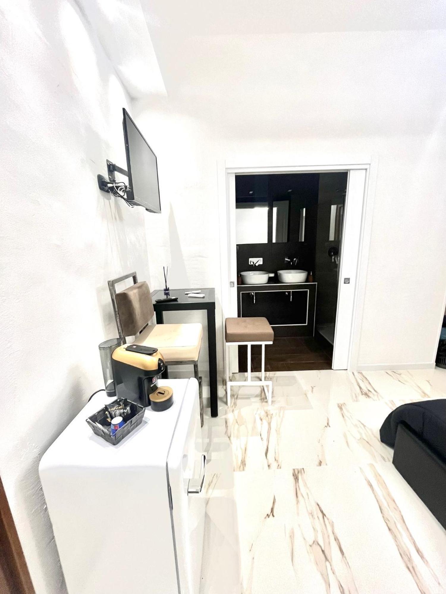 Mada'S Apartment Deluxe バーリ エクステリア 写真