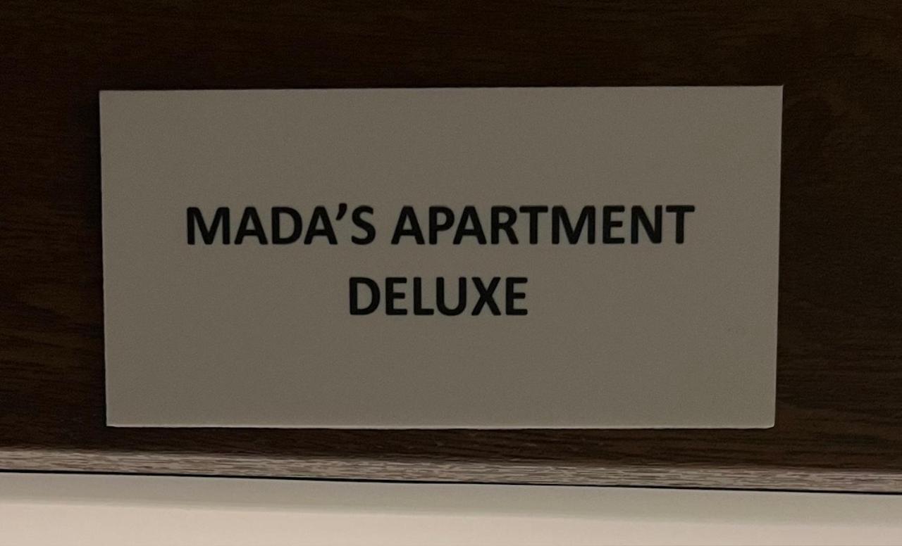 Mada'S Apartment Deluxe バーリ エクステリア 写真